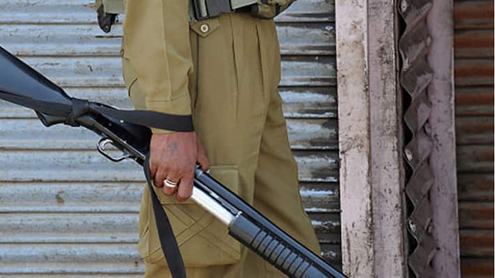 Indian Army rejects Made in India rifles for 2nd year in a row after they failed miserably during trials Indian Army rejects Made in India rifles for 2nd year in a row after they failed miserably during trials