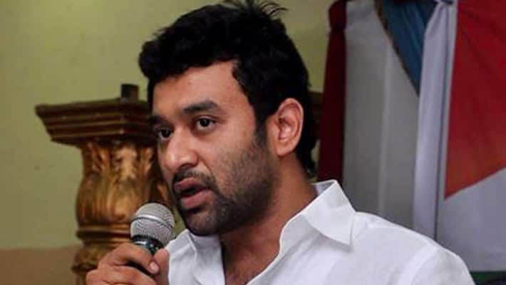 GHMC elections 2020: Telangana Congress leader Vikram Goud may join in BJP GHMC elections 2020: Telangana Congress leader Vikram Goud may join in BJP