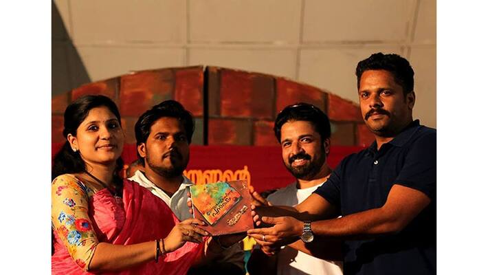 nipin narayanans book released nipin narayanans book released