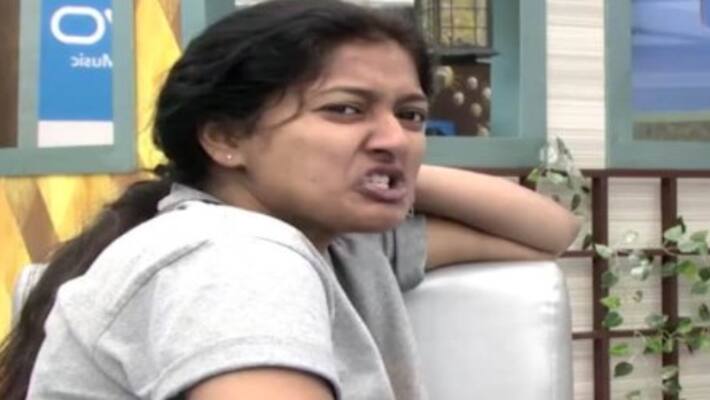 gayathri raguram warns his fallowers gayathri raguram warns his fallowers