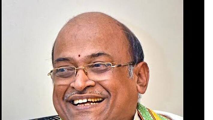 stop your photo sessions : garikapati narasimha rao serious comments on megastar chiranjeevi stop your photo sessions : garikapati narasimha rao serious comments on megastar chiranjeevi