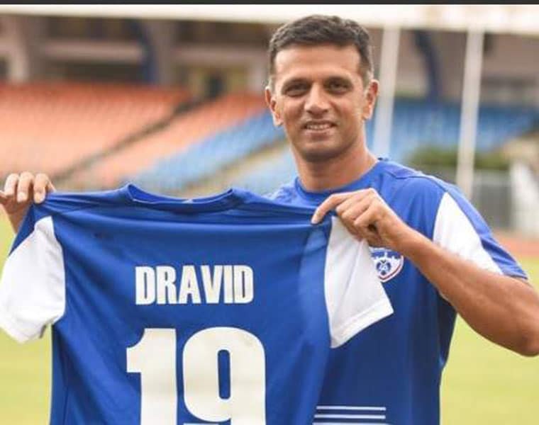 344 వన్డేల్లో 10,889 పరుగులు చేసిన రాహుల్ ద్రావిడ్, వన్డేలు, టెస్టుల్లో 10 వేలకు పైగా పరుగులు చేసిన అతికొద్ది మంది ప్లేయర్లలో ఒకడిగా నిలిచాడు. యాదృచ్ఛికంగా క్రికెట్ రిటైర్మెంట్ తర్వాత అండర్ 19 టీమ్కి కోచ్గా వ్యవహారించి, అక్కడ కూడా సక్సెస్ సాధించాడు రాహుద్ ద్రావిడ్.
